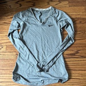 Nike pro work out top size S long sleeve
